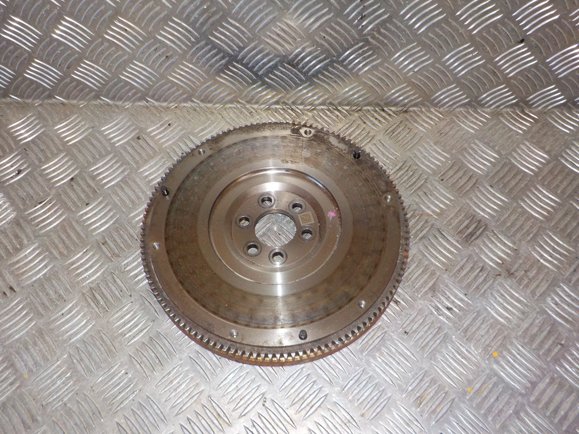 Skoda Fabia Svinghjul Med OEM Nr. 04C105269E Fra Skoda Ophugger