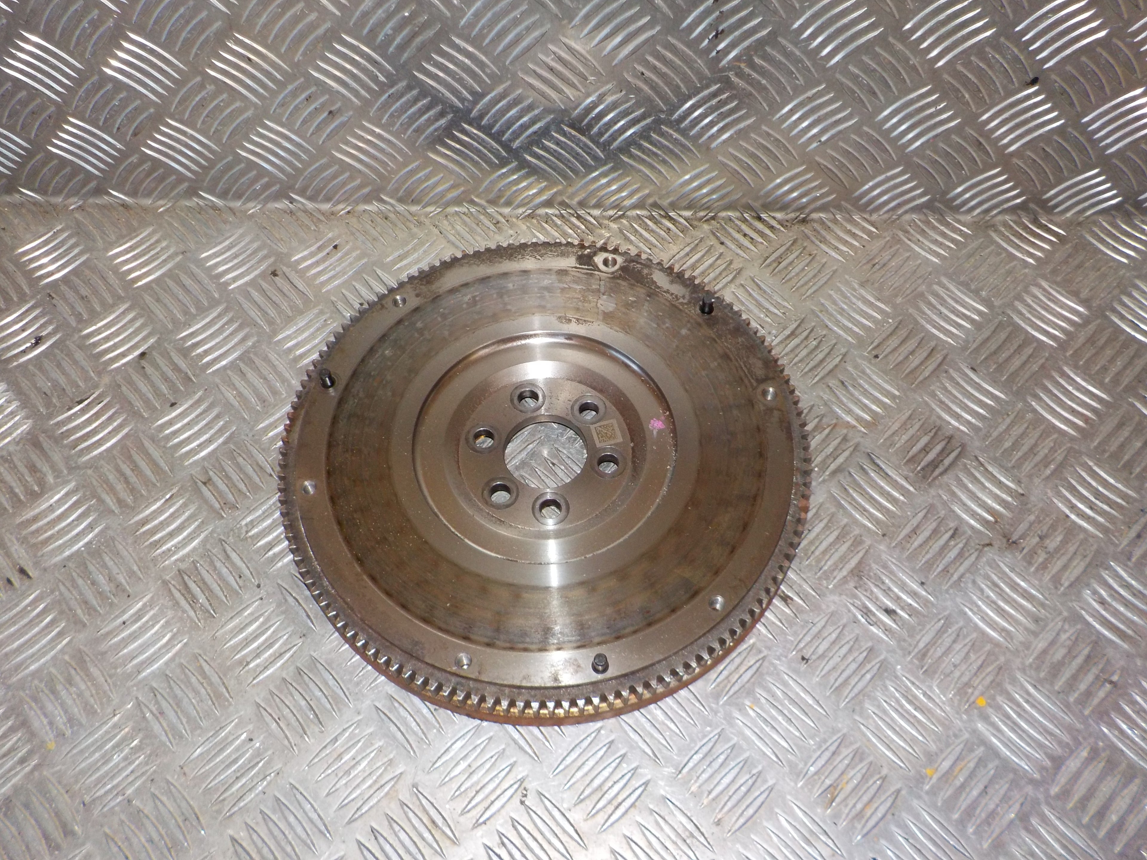 Skoda Fabia Svinghjul Med OEM Nr. 04C106269E Fra Skoda Ophugger