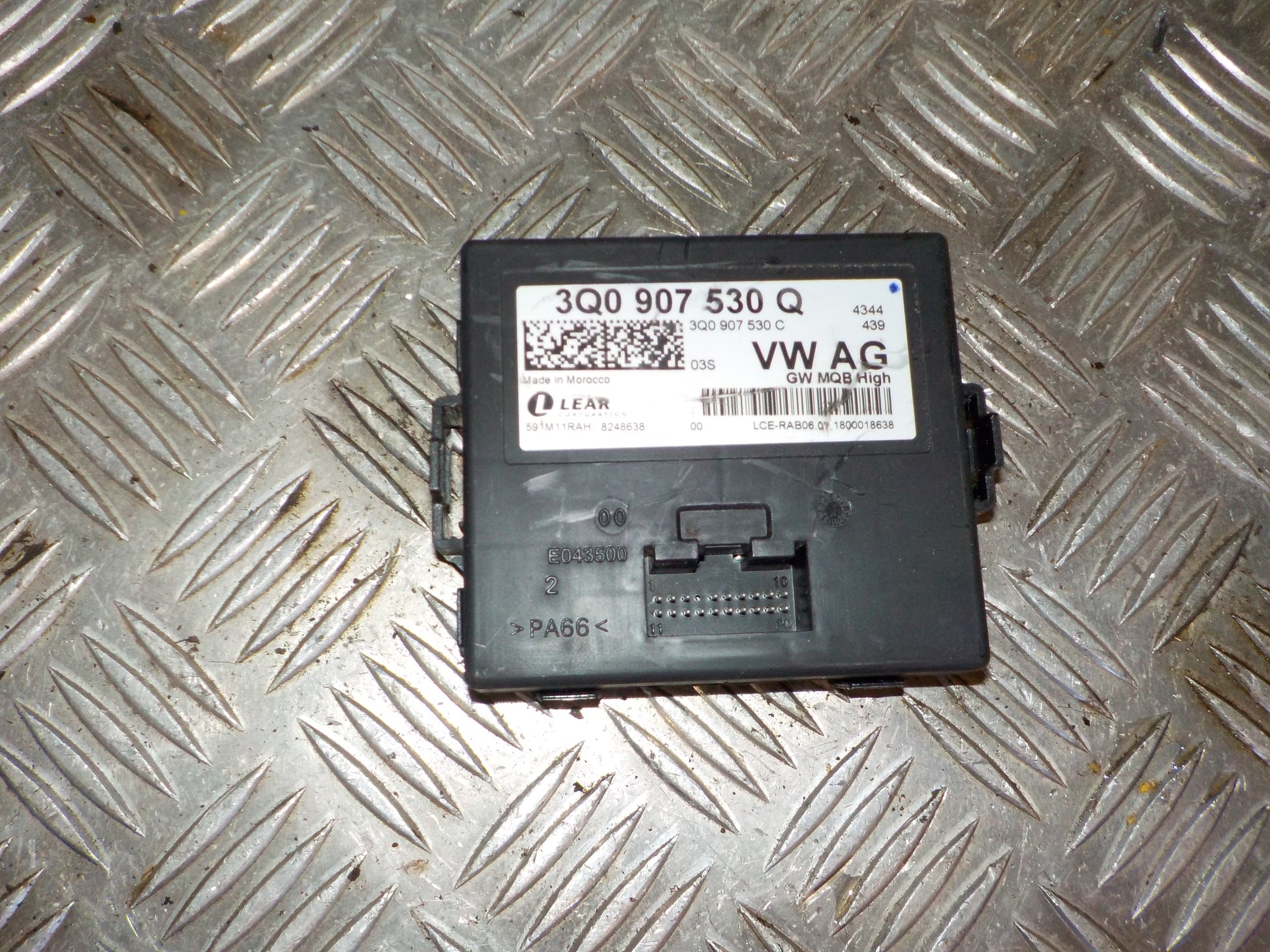 Skoda Fabia Relæ Diverse Med OEM Nr. 3Q0907530Q Fra Skoda Ophugger