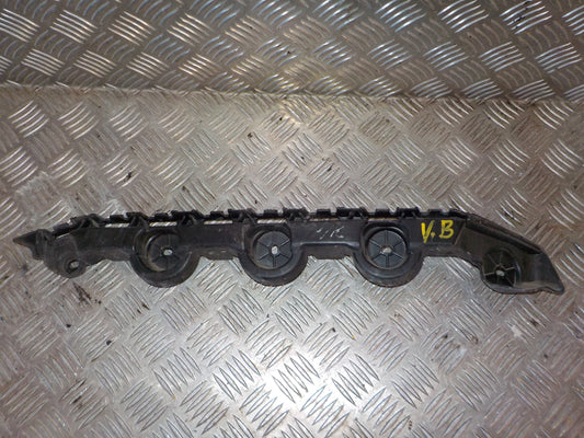 Skoda Fabia Kofangerstiver Med OEM Nr. 6V9807393A Fra Skoda Ophugger