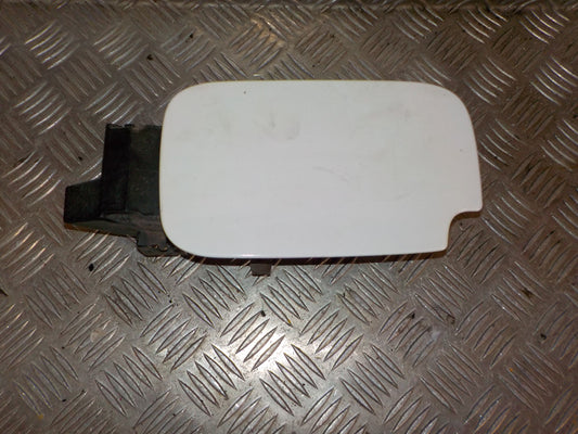 Peugeot Partner Benzinklap / Tankklap Med OEM Nr. Ophugger Fra Peugeot Ophugger