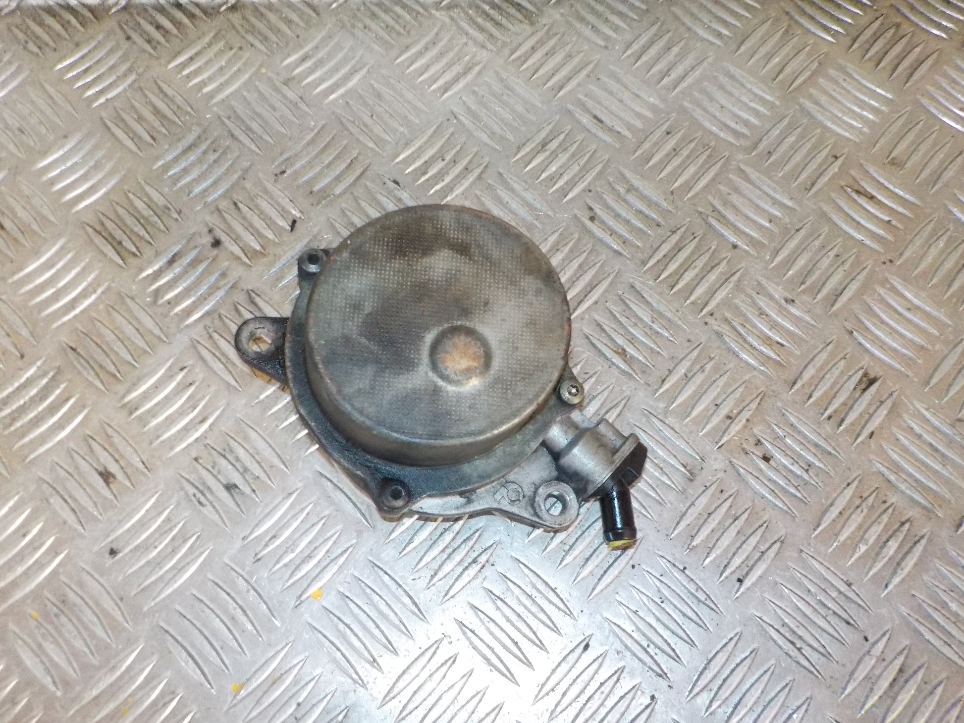 BMW 3-Serie E46 Vacuumpumpe Med OEM Nr. 03T2513196 Fra BMW Ophugger