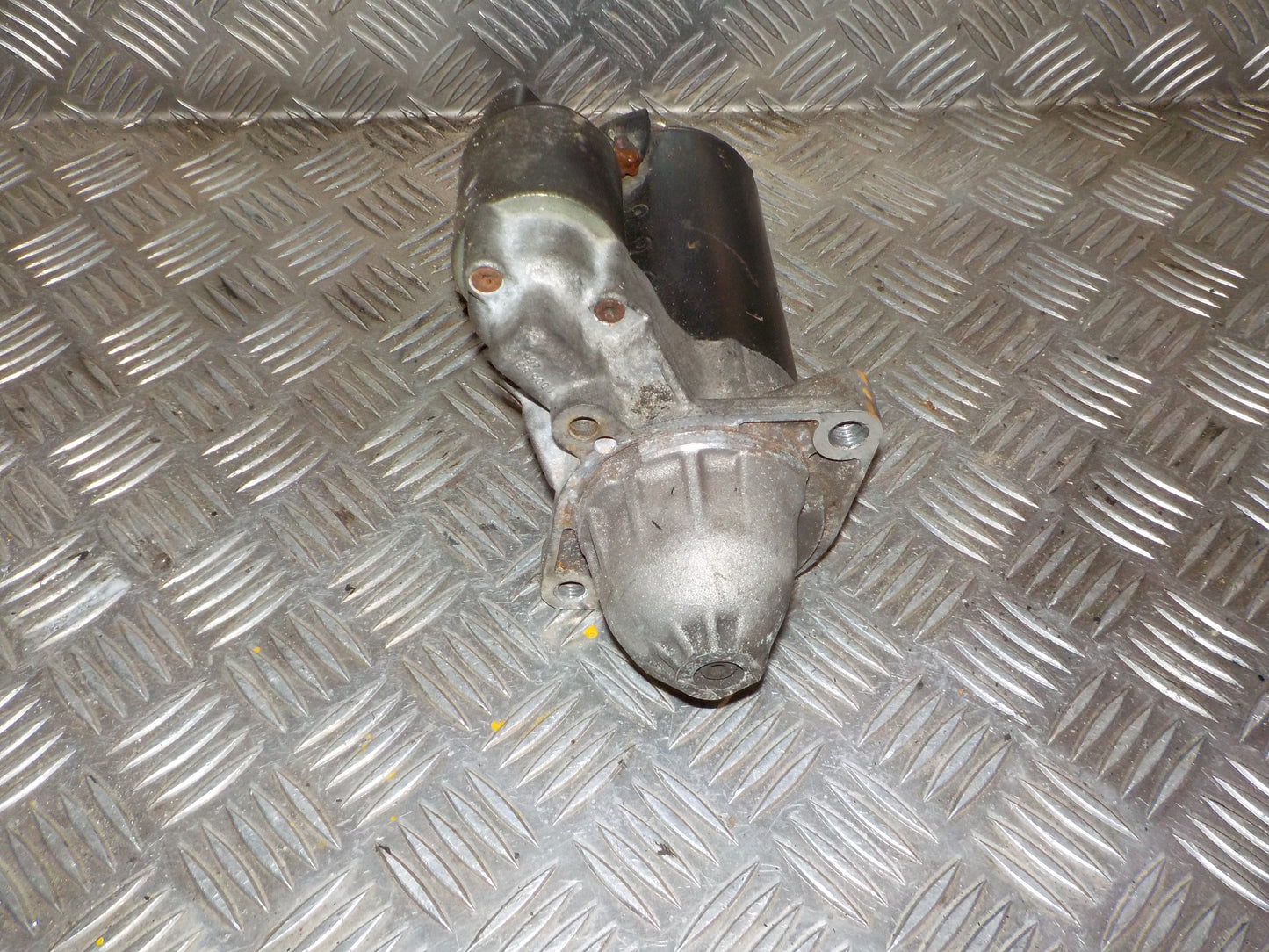 BMW 3-Serie E46 Starter Med OEM Nr. 12417787356 Fra BMW Ophugger