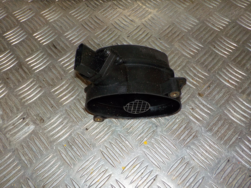 BMW 3-Serie E46 Luftmængdemåler Med OEM Nr. 0928400468 Fra BMW Ophugger
