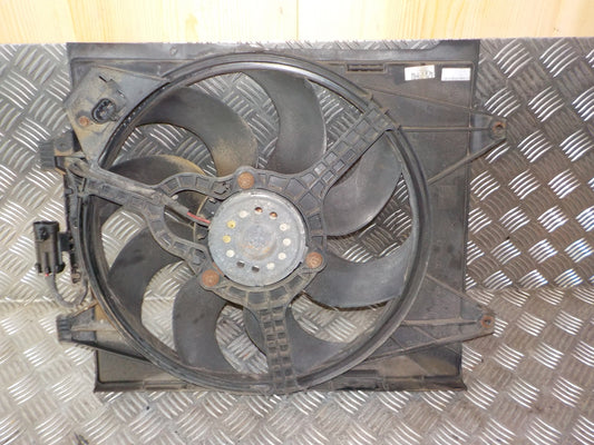 Fiat 500 Kølerblæser El Med OEM Nr. 51789532 Fra Fiat Ophugger