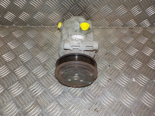 Fiat 500 Aircondition Pumpe Med OEM Nr. 51747318 Fra Fiat Ophugger