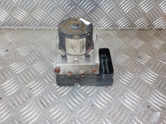 Suzuki Swift Abs Pumpe Med OEM Nr. 5611057K51 Fra Suzuki Ophugger