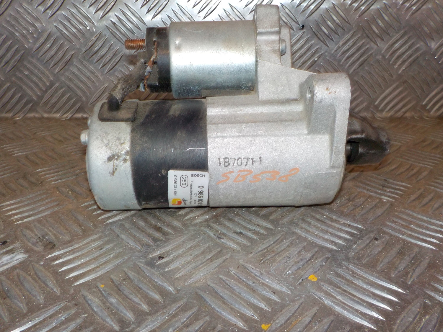 Suzuki Grand Vitara Starter Med OEM Nr. 0986020501 Fra Suzuki Ophugger