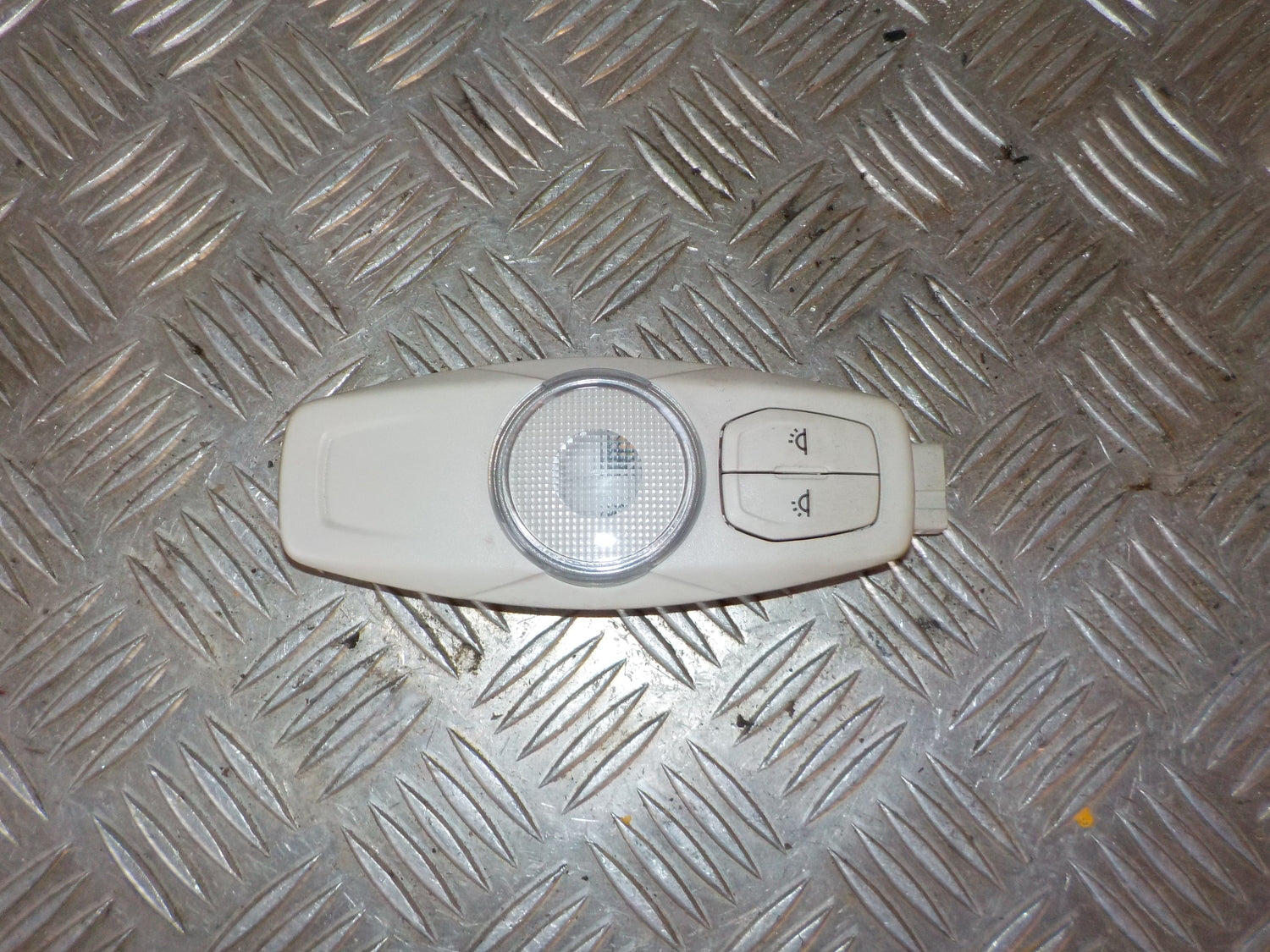 Ford S-Max 2 Loftslys Med OEM Nr. EM2A13K767 Fra Ford Ophugger