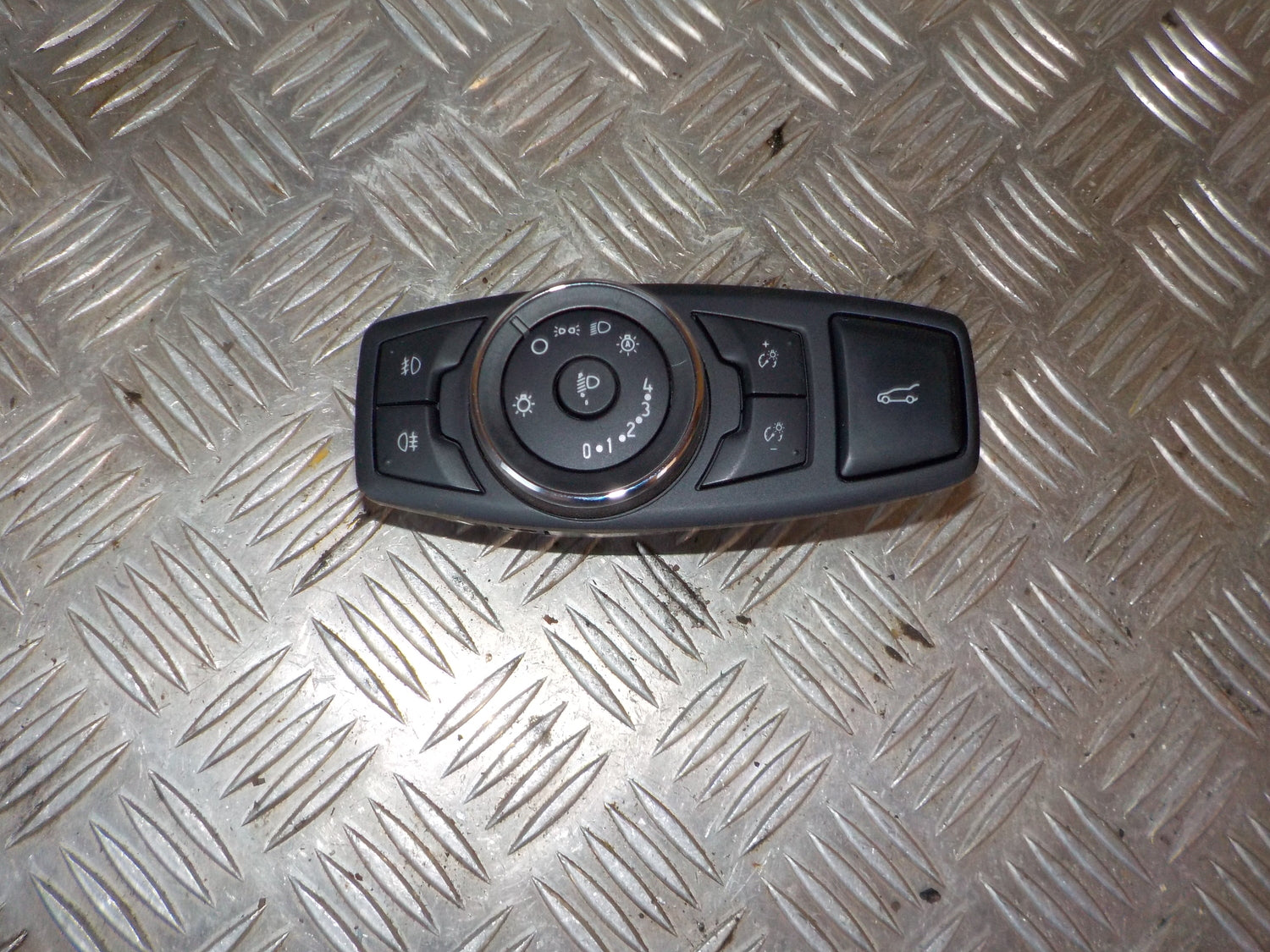 Ford S-Max 2 Kontakt Lys Med OEM Nr. E1GT13D061CCW Fra Ford Ophugger