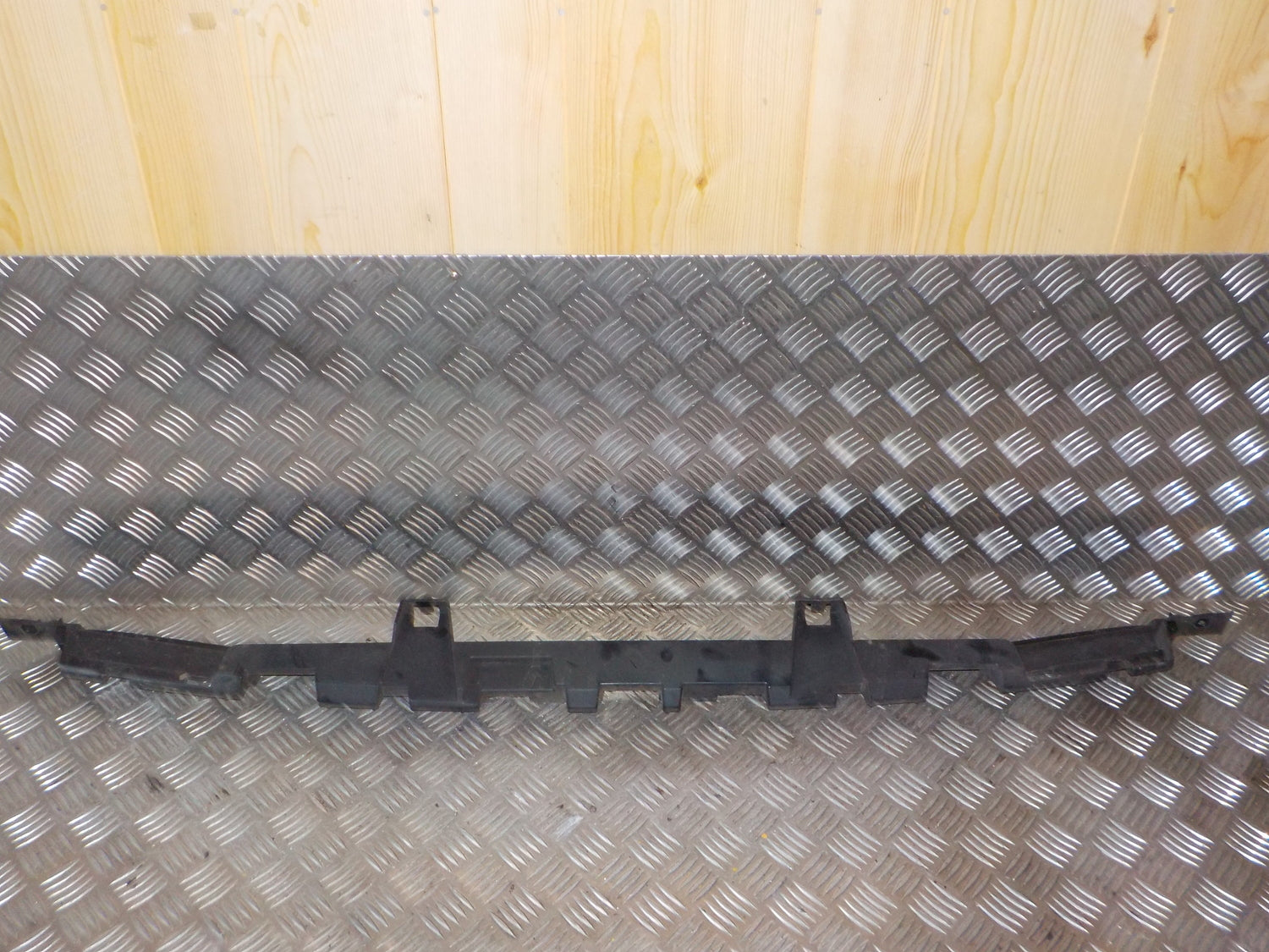 Ford S-Max 2 Kofangerstiver Med OEM Nr. 1930481 Fra Ford Ophugger