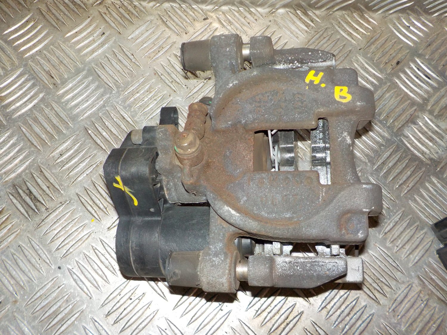 Ford S-Max 2 Bremsekaliber Hb Med OEM Nr. 2351163 Fra Ford Ophugger