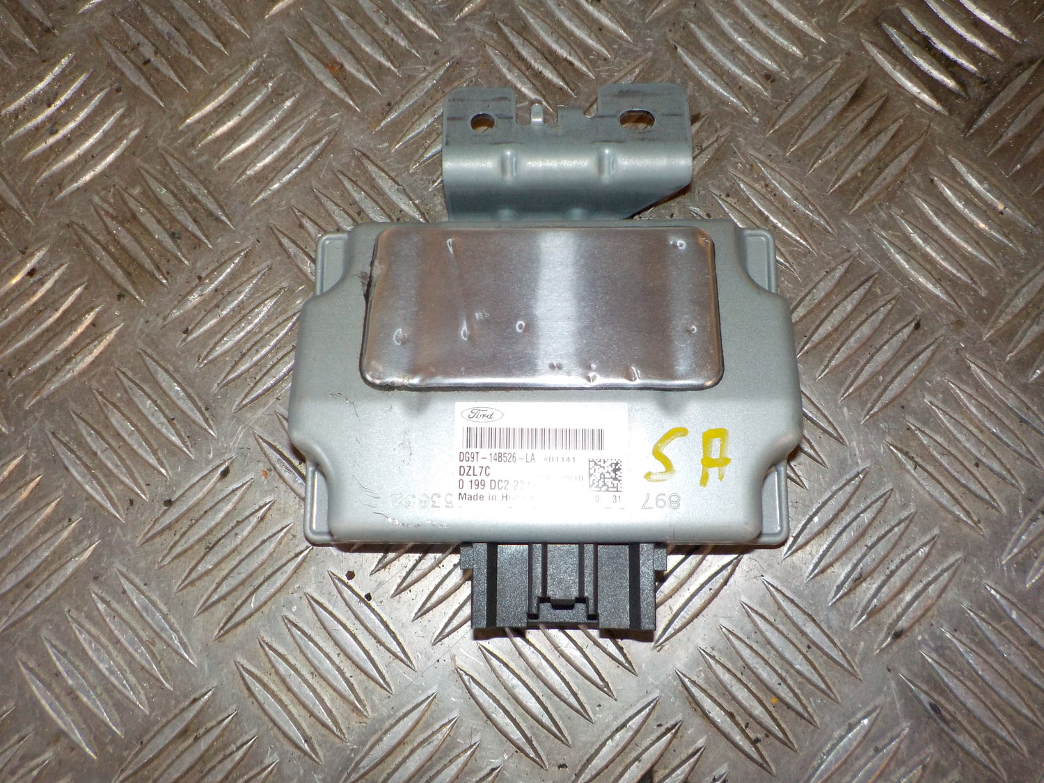 Ford S-Max 2 Bcm / Komfortkomputer Med OEM Nr. DG9T14B526LA Fra Ford Ophugger