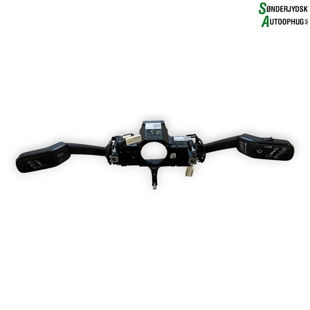 VW Golf 7 Au Kontakt Combi Med OEM Nr. 5Q0953513PIGI Fra VW Ophugger
