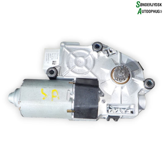 VW Golf 7 AU Soltagsmotor Med OEM Nr. 5G0959591A Fra VW Ophugger