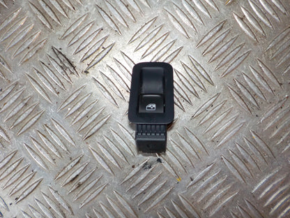 VW Golf 7 AU Kontakt Rudehejs Med OEM Nr. 5G0868345 Fra VW Ophugger