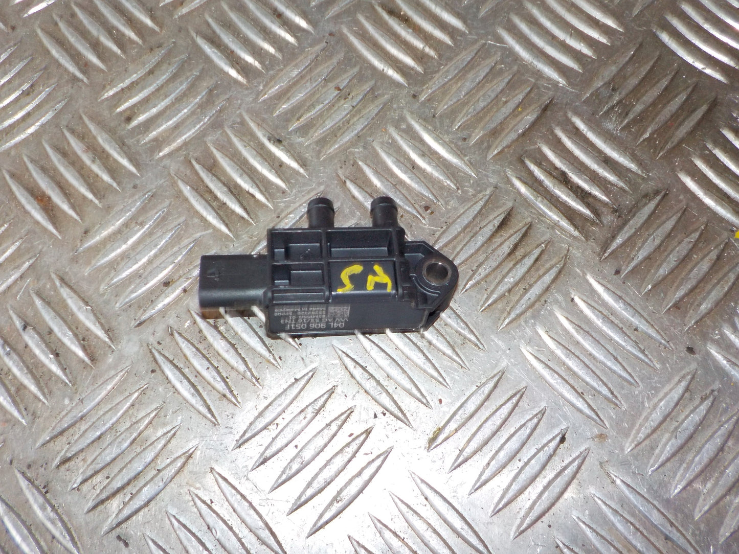 VW Golf 7 AU Vacuum Ventil Med OEM Nr. 04L9060521F Fra VW Ophugger