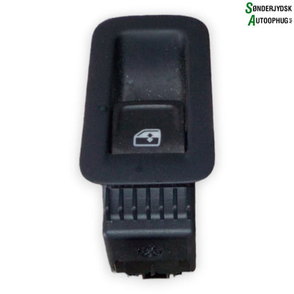 VW Golf 7 AU Kontakt Rudehejs Med OEM Nr. 5G0868345 Fra VW Ophugger