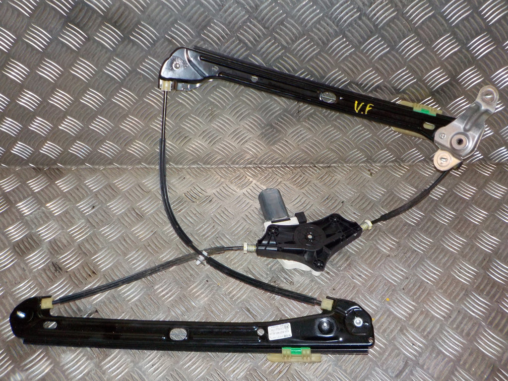 VW Golf 7 Au Rudemotor - Rudehejs Med OEM Nr. 5G4837461H Fra VW Ophugger