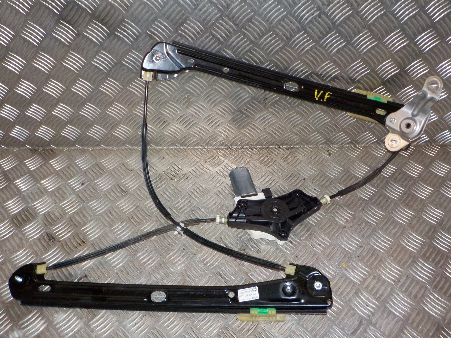 VW Golf 7 Au Rudemotor - Rudehejs Med OEM Nr. 4K0959801 Fra VW Ophugger