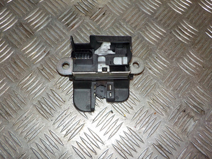 VW Golf 7 AU Dørlås Med OEM Nr. 5G0827505C9B9 Fra VW Ophugger