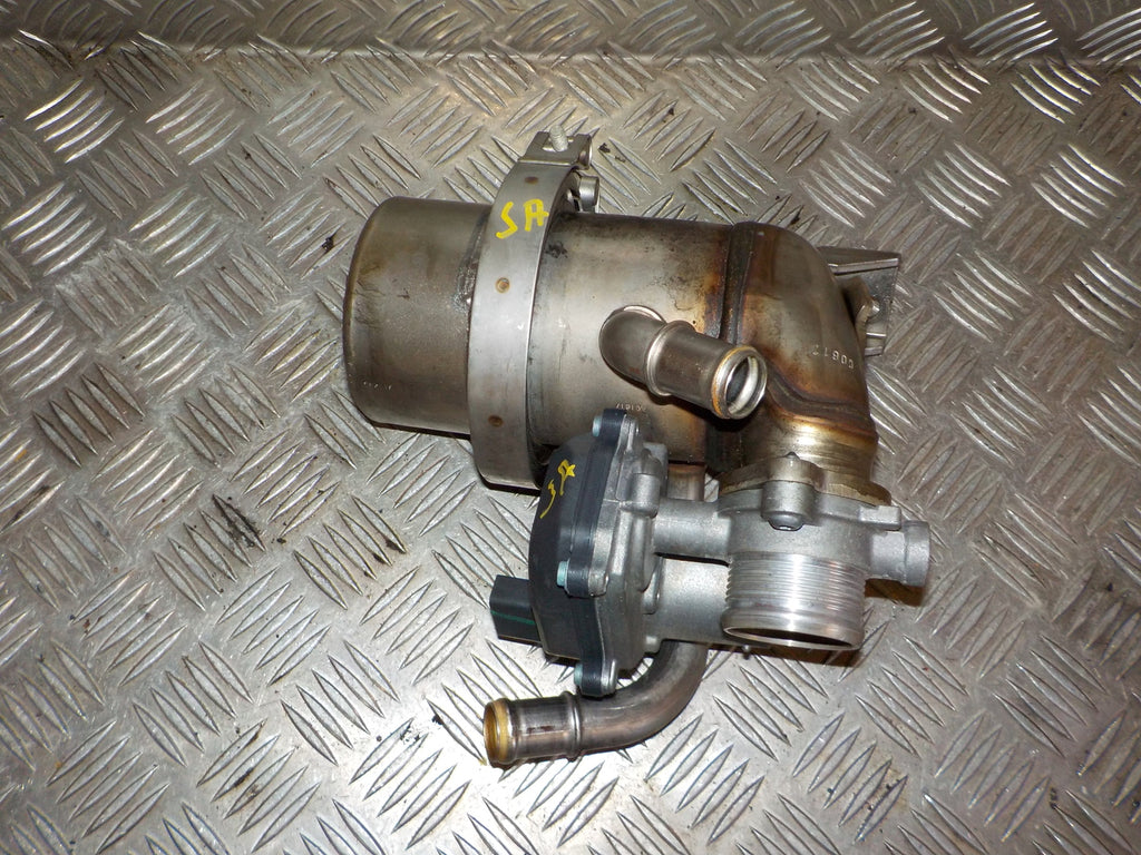 VW Golf 7 Au Egr Ventil Med OEM Nr. 04L131501M Fra VW Ophugger