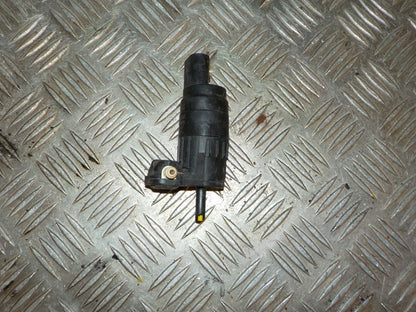 VW Golf 7 AU Sprinklermotor Med OEM Nr. 1K6955651 Fra VW Ophugger