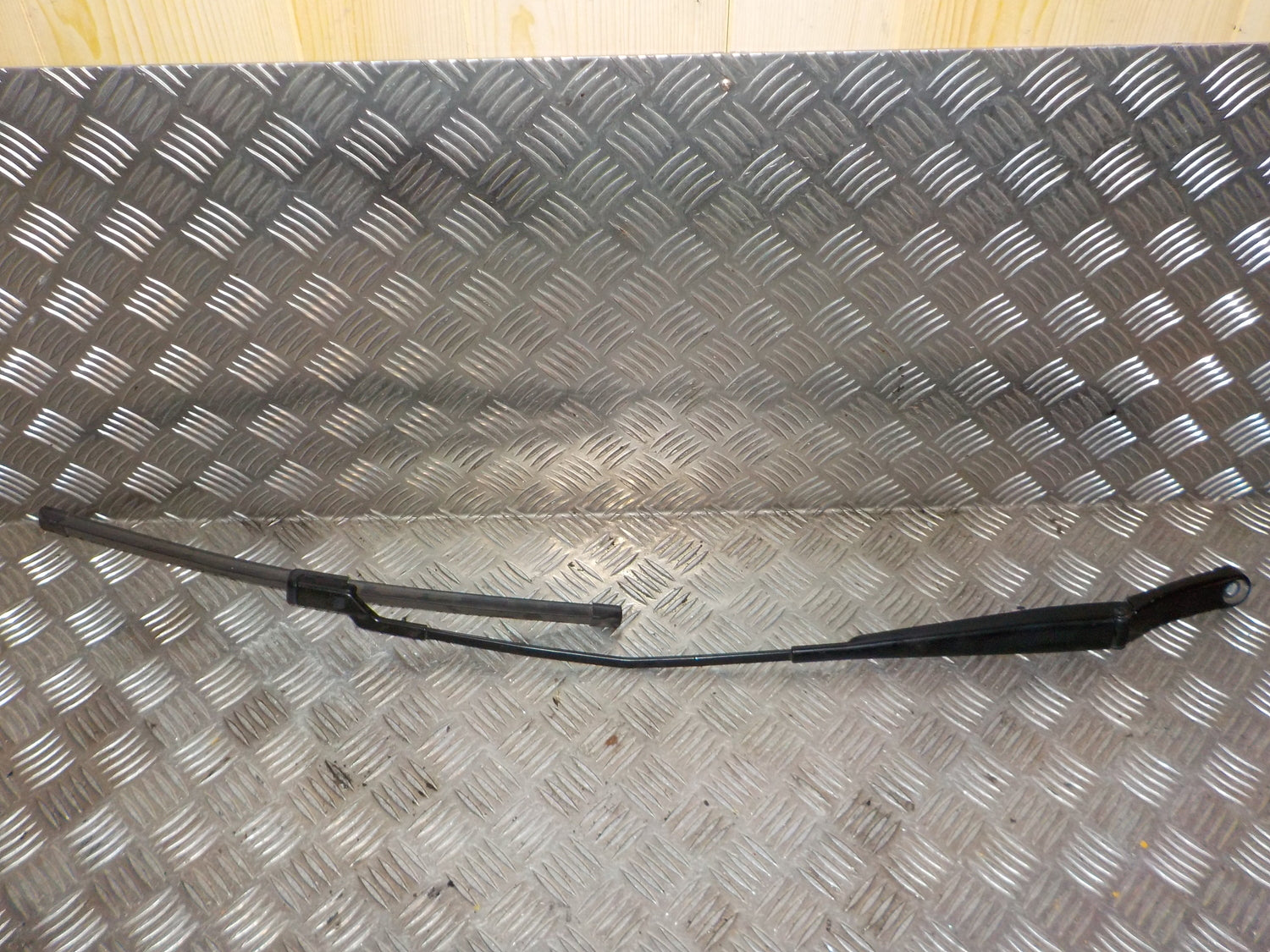 VW Golf 7 Au Viskerarm Med OEM Nr. 5G1955410 Fra VW Ophugger