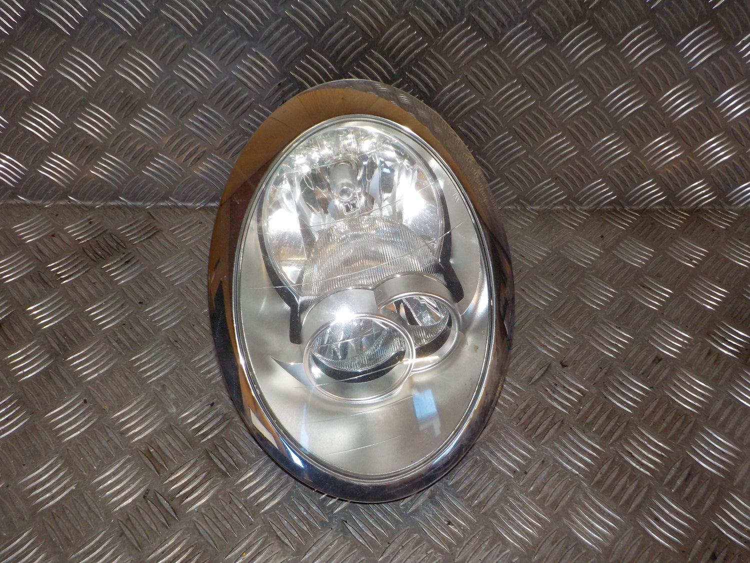 Mini Mki Forlygte Med OEM Nr. 6930323 Fra Mini Ophugger