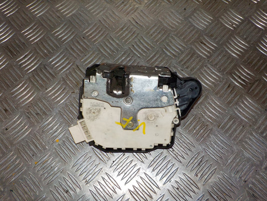 Mini Mini MKI Dørlås Med OEM Nr. 51200556768 Fra Mini Ophugger