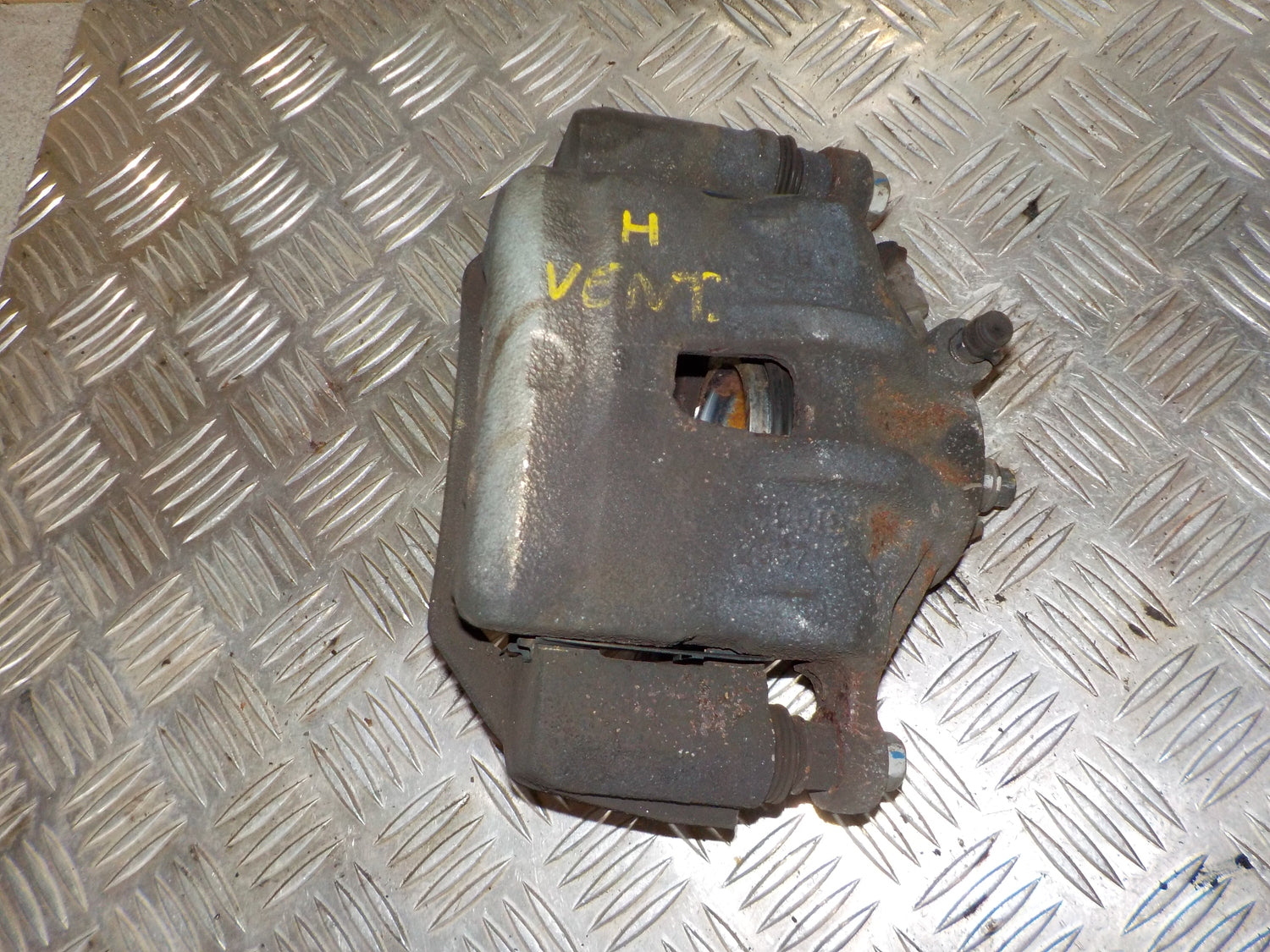 Hyundai Ix20 Bremsekaliber Hf Med OEM Nr. 581301K000 Fra Hyundai Ophugger
