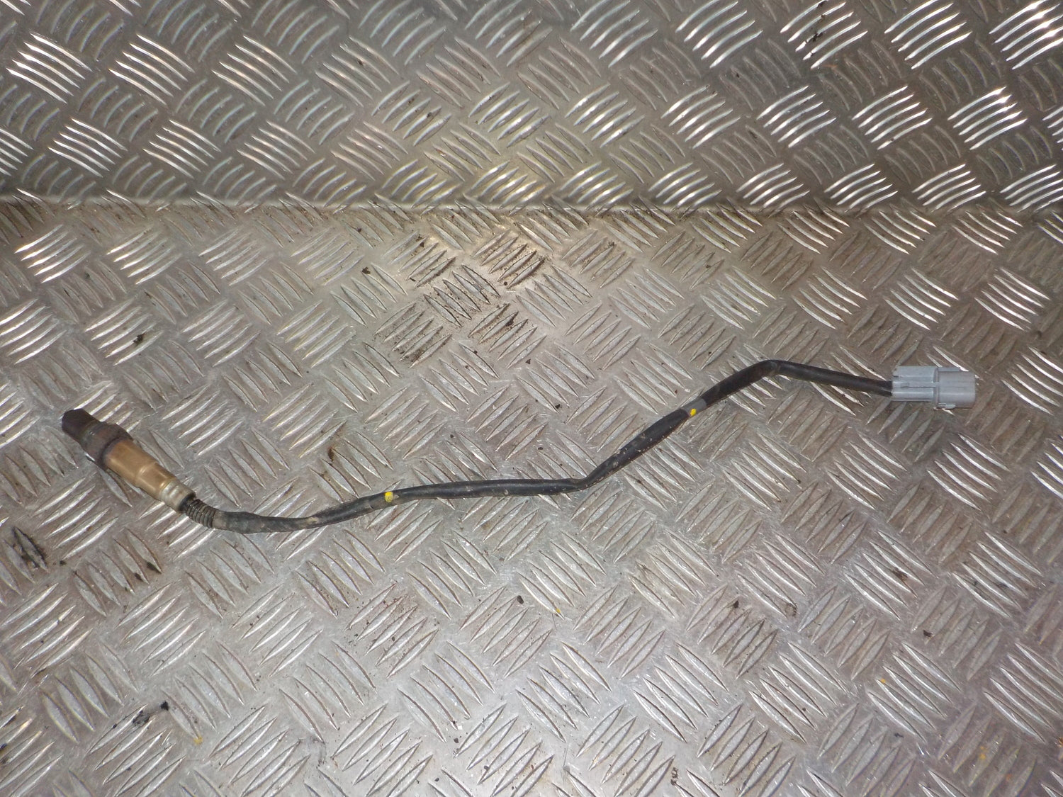 Hyundai Ix20 Lambda Sonde/Nox Sensor Med OEM Nr. 392102B320 Fra Hyundai Ophugger