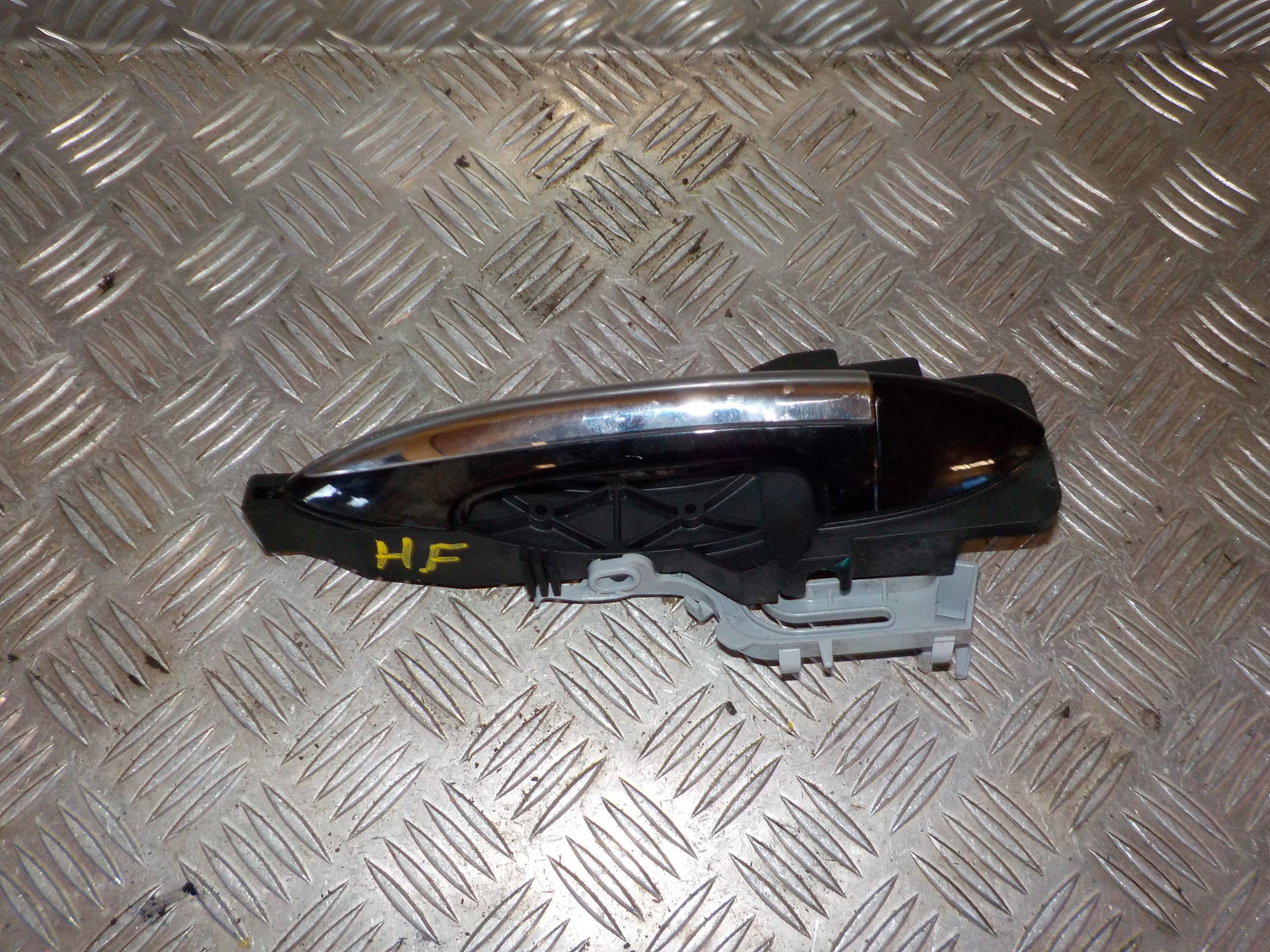 Hyundai Ix20 Håndtag Udvendig Med OEM Nr. 826511K000 Fra Hyundai Ophugger