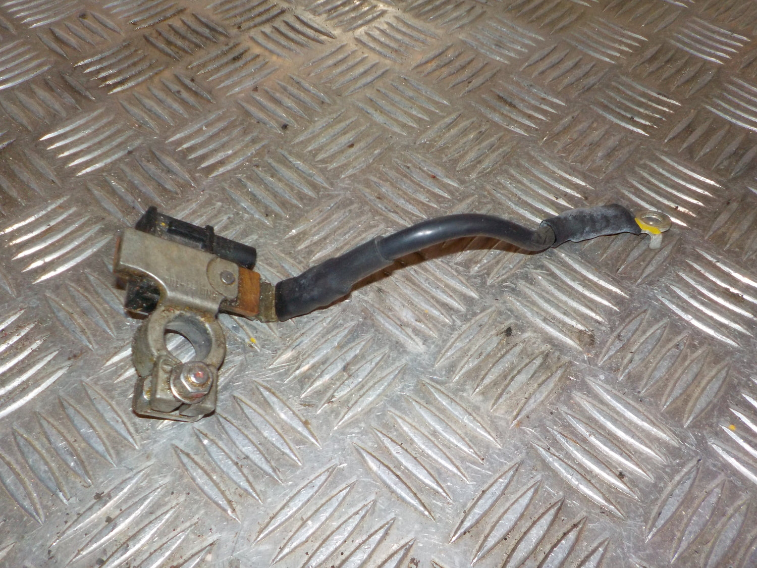 Hyundai Ix20 Batteri Kabel Med Spændings Overvågning Med OEM Nr. 371801K500 Fra Hyundai Ophugger