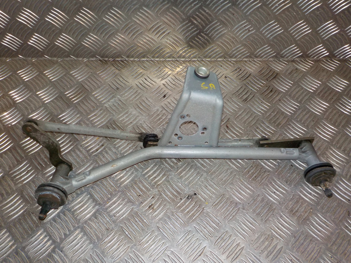 Peugeot 206+ Viskertræk Med OEM Nr. 3397020578 Fra Peugeot Ophugger