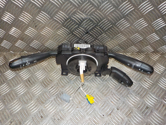 Peugeot 206+ Kontakt Combi Med OEM Nr. 96787399XT Fra Peugeot Ophugger