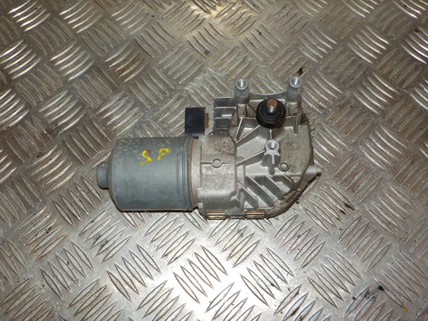 Volvo S40/V50 Viskermotor Med OEM Nr. 1397220523 Fra Volvo Ophugger