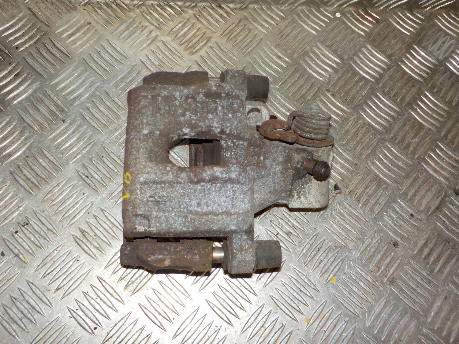 Volvo S40/V50 Bremsekaliber Vb Med OEM Nr. 36000902 Fra Volvo Ophugger