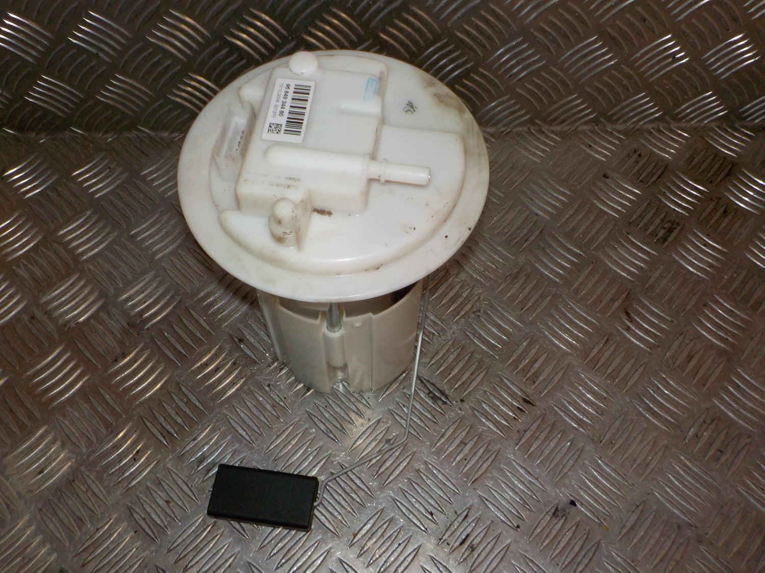 Peugeot 207 Cc Benz/Brændstofpumpe El Med OEM Nr. 9684934480 Fra Peugeot Ophugger