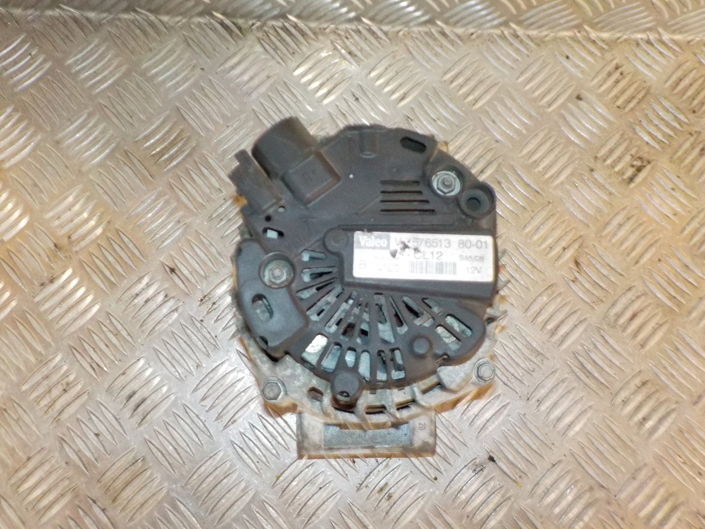 Peugeot 207 CC Generator Med OEM Nr. 5705KG Fra Peugeot Ophugger