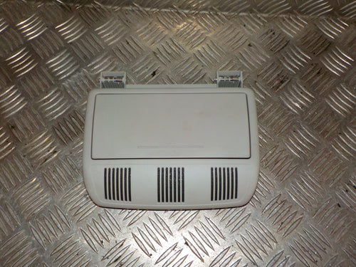 Skoda Rapid Aflægge Hylde Med OEM Nr. 5JA868565AY20 Fra Skoda Ophugger