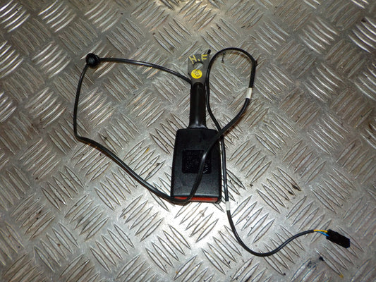 Skoda Rapid Seleholder (/-Lås) Med OEM Nr. 5JA857756A Fra Skoda Ophugger