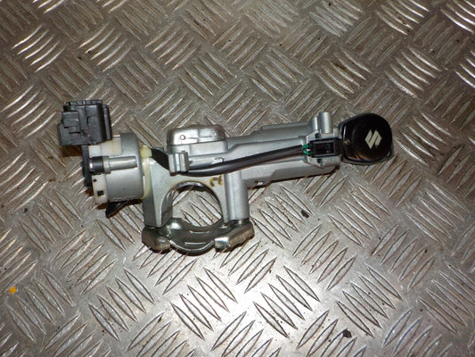 Suzuki Alto Ratlås Med OEM Nr. 37101M75J10 Fra Suzuki Ophugger