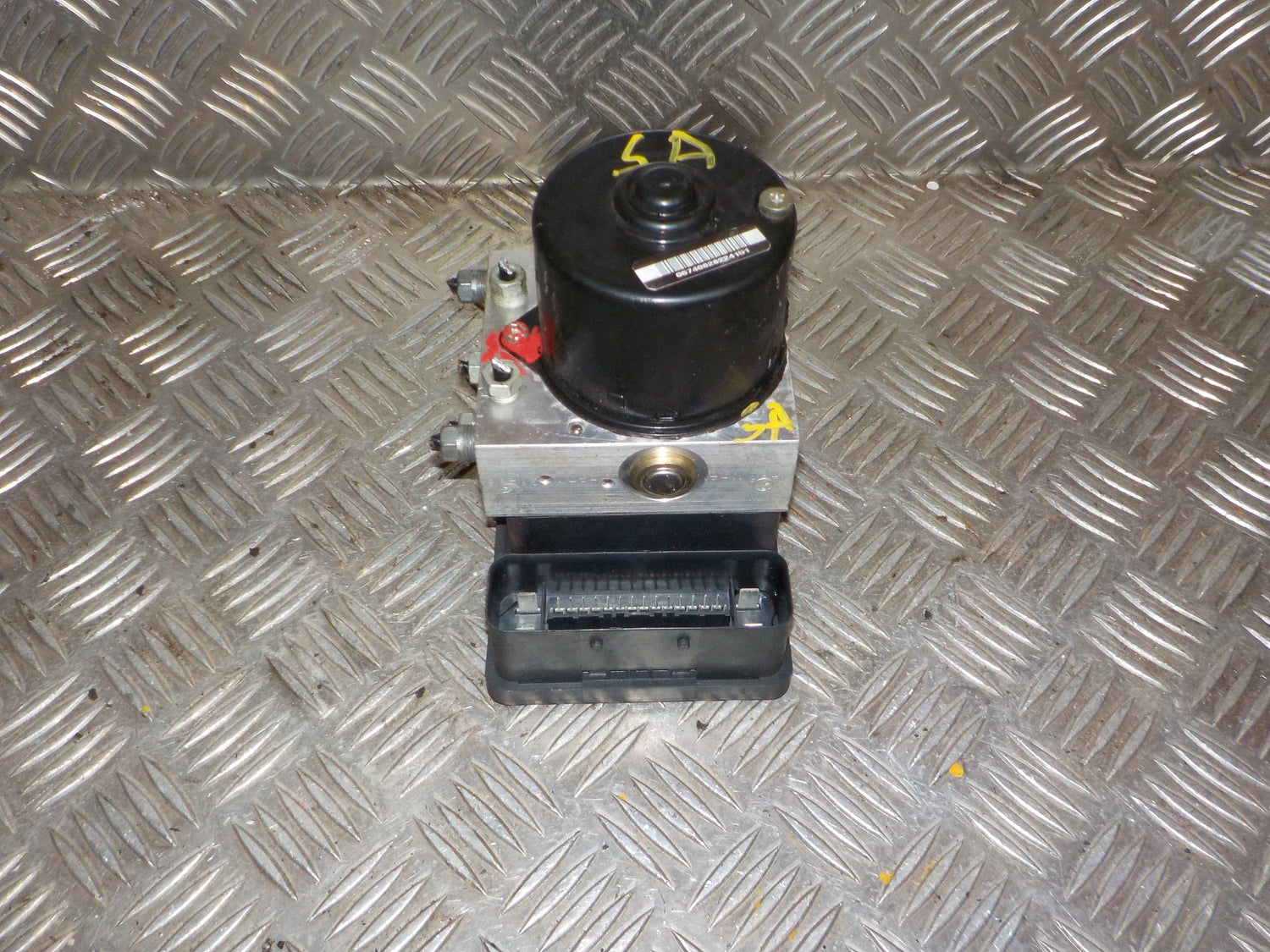 Volvo S40/V50 ABS Pumpe Med OEM Nr. 4N512C405EC Fra Volvo Ophugger