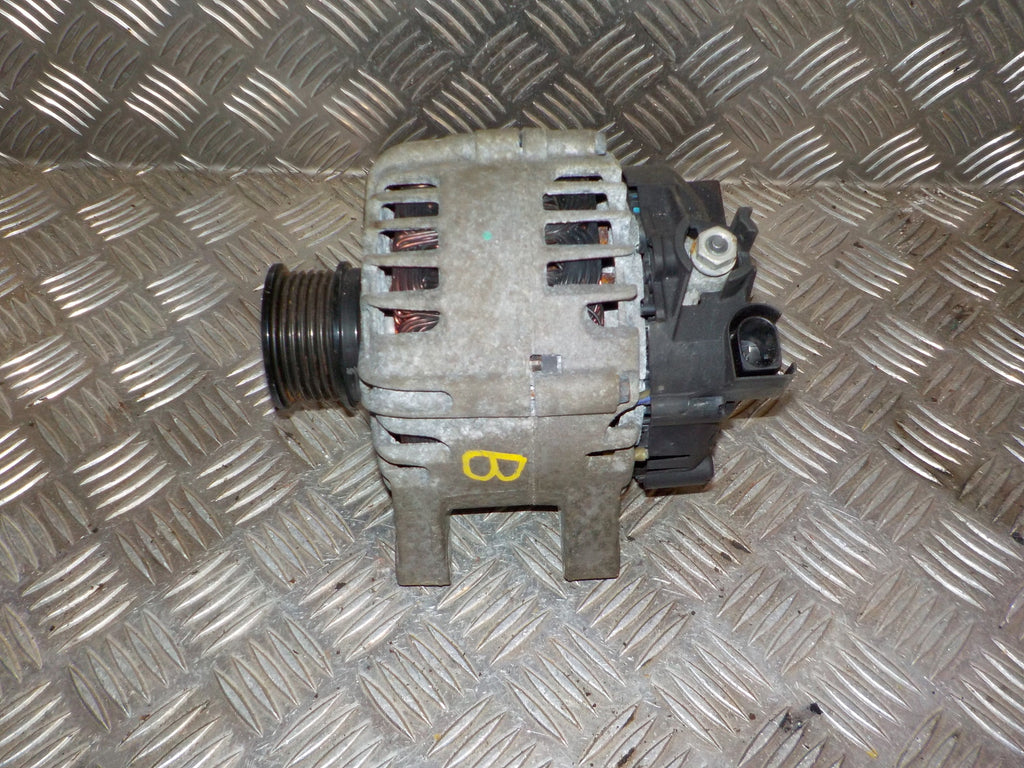 Ford Fiesta 7 Generator Med OEM Nr. 2321305 Fra Ford Ophugger