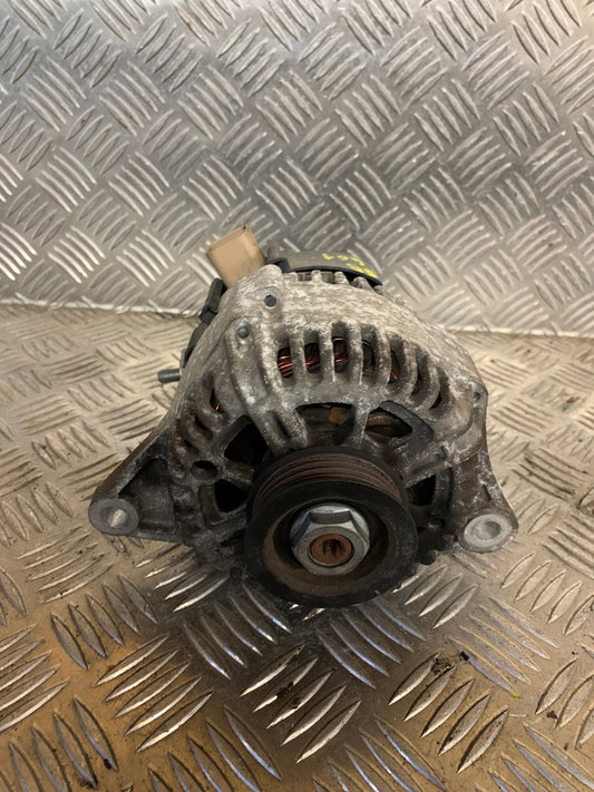 Nissan Micra K12 Generator Med OEM Nr. 23100AX600 Fra Nissan Ophugger