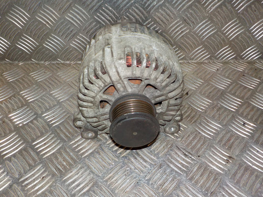 VW Touran 1T GP Generator Med OEM Nr. 06F903023C Fra VW Ophugger