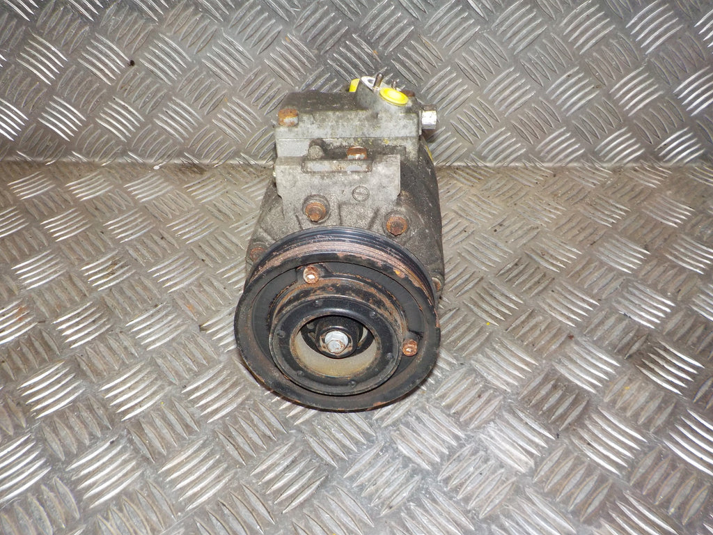 Audi A3 Aircondition Pumpe Med OEM Nr. 1K0820803L Fra Audi Ophugger