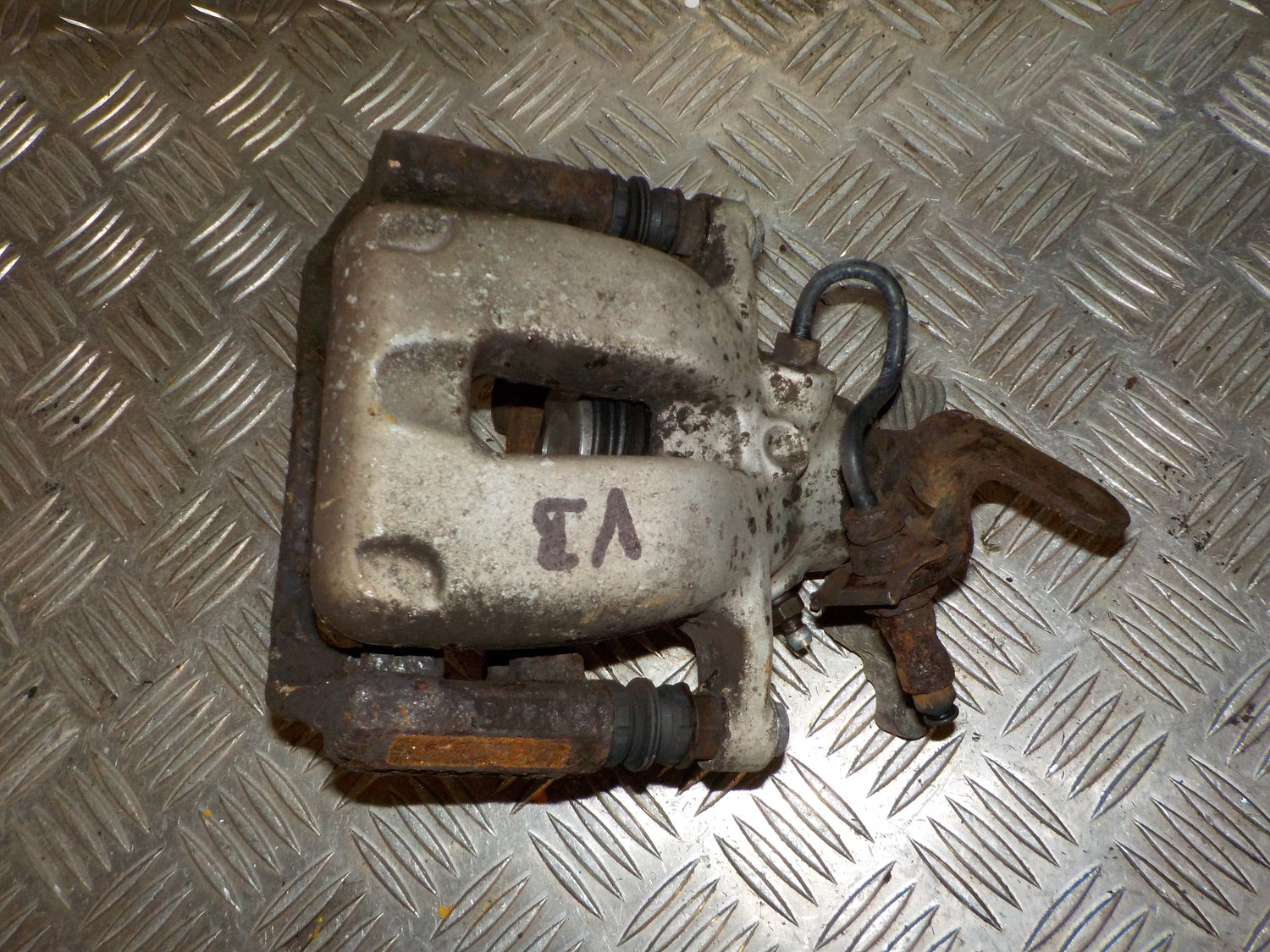 Skoda Superb Bremsekaliber Vb Med OEM Nr. 1K0615423M Fra Skoda Ophugger