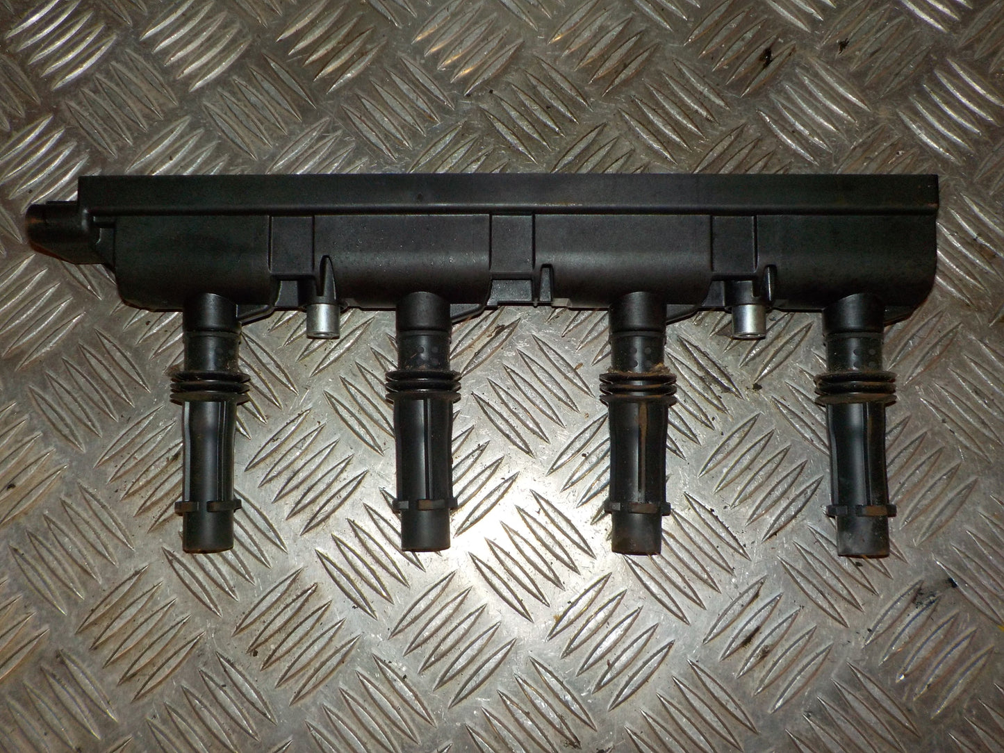 Opel Corsa E Tændspole El Med OEM Nr. 25195107 Fra Opel Ophugger